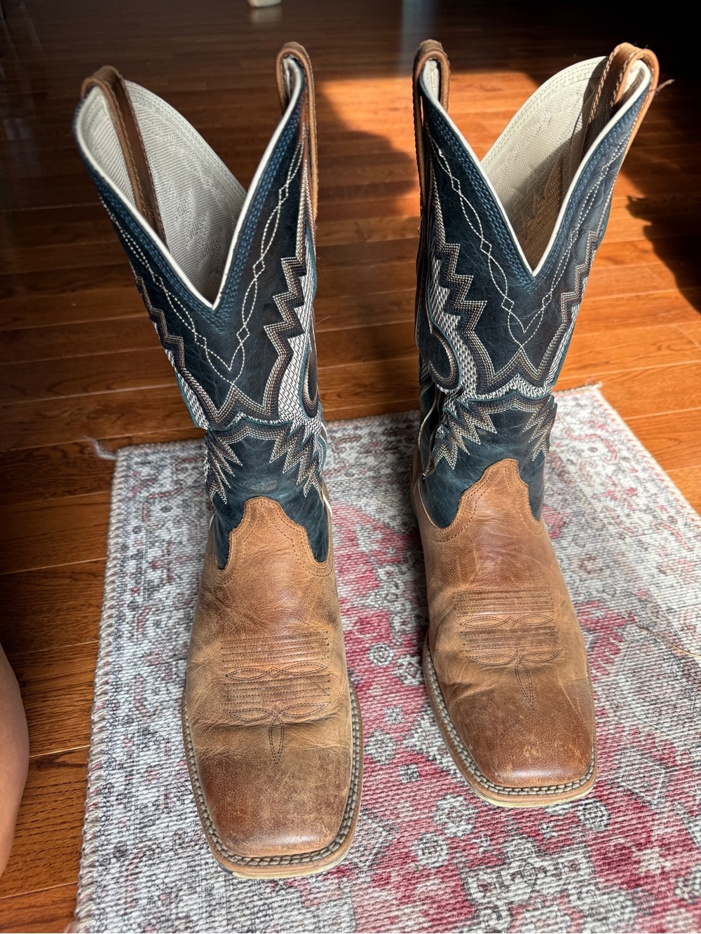Ariat Two-Tone Brown & Black Western Cowboy Boots